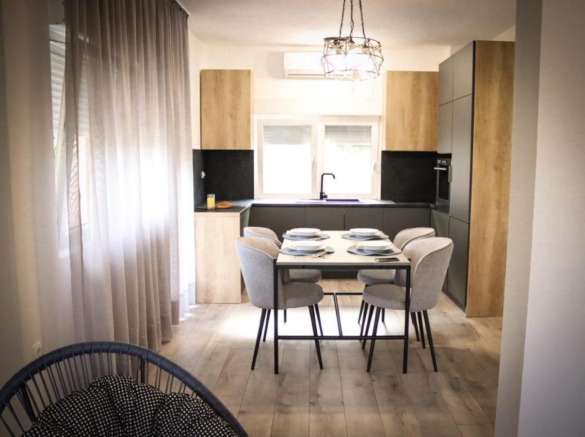 Apartment Sunny House